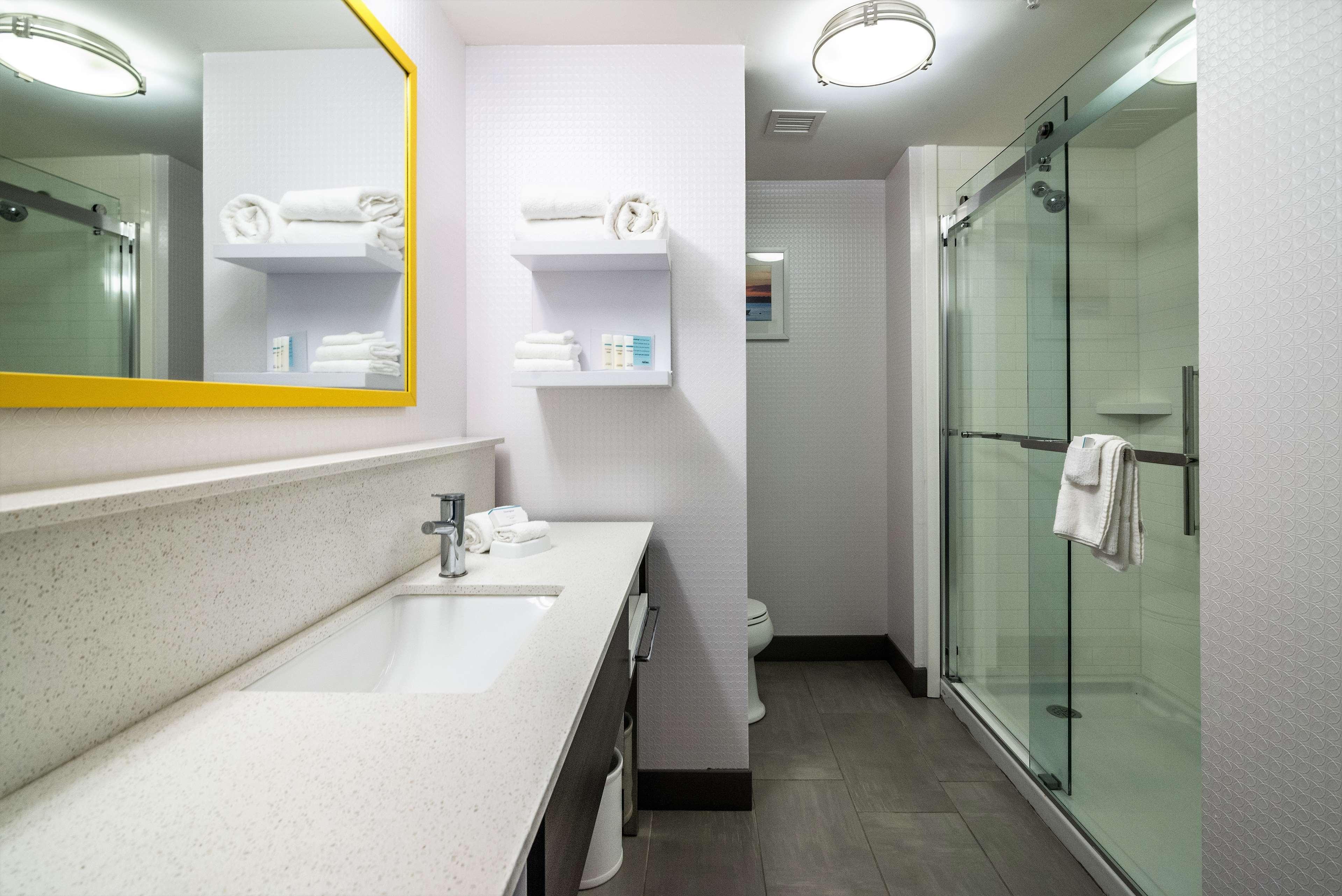 Hampton Inn & Suites - Allen Park Екстериор снимка