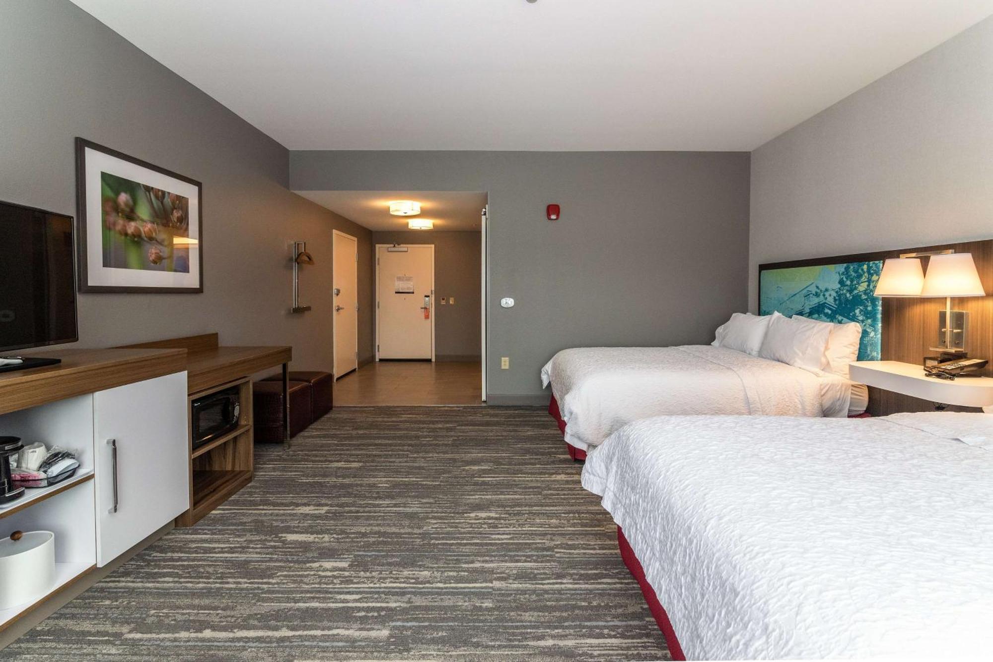 Hampton Inn & Suites - Allen Park Екстериор снимка